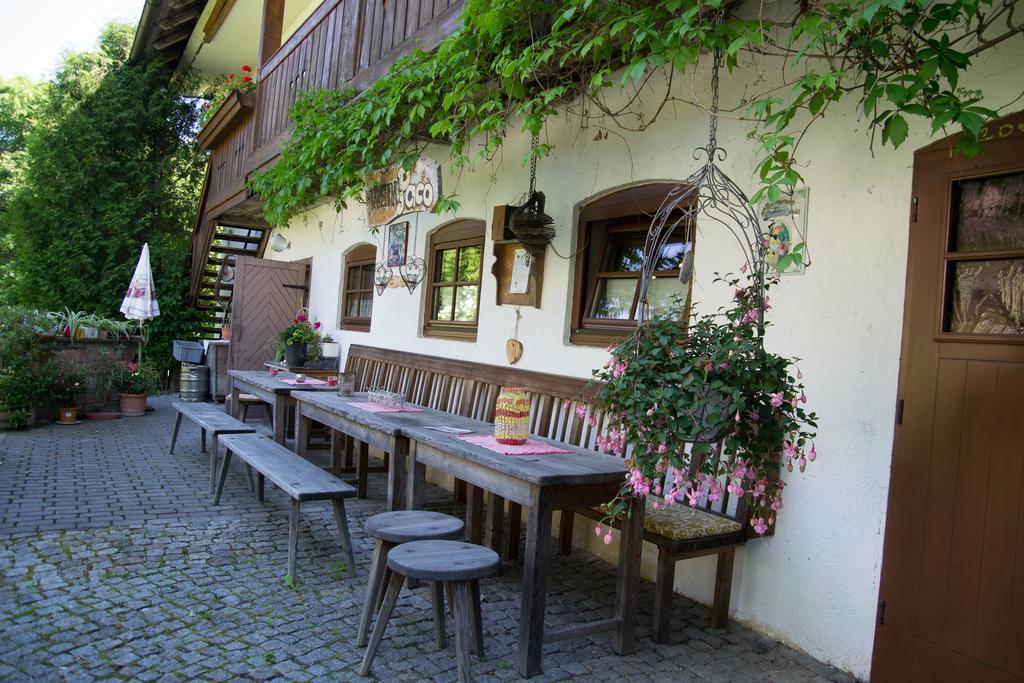 Apartments Wrolich Latschach ober dem Faakersee Exterior foto